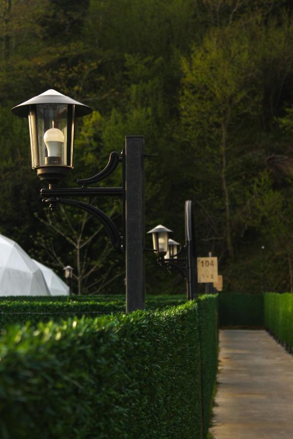 Glamping Village Sarpi Ngoại thất bức ảnh