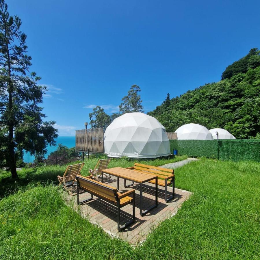 Glamping Village Sarpi Ngoại thất bức ảnh